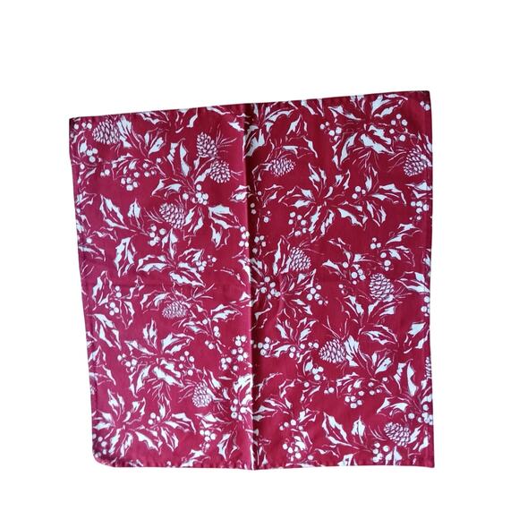 Ralph Lauren Holiday Dinner Napkins Bowen Pinecones Red Silver White Set 12 - Picture 8 of 10